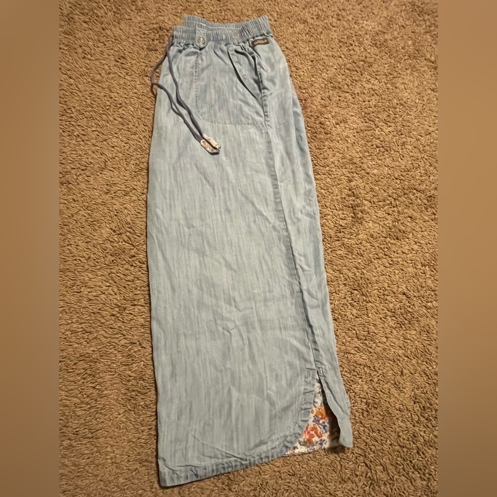 Matilda Jane faded blue Jean capri